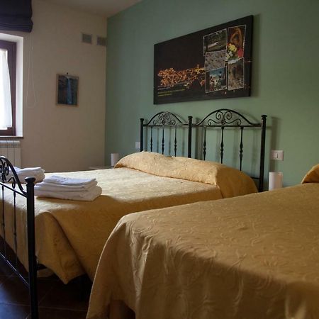 La Carretteria Guest House Mistretta Buitenkant foto